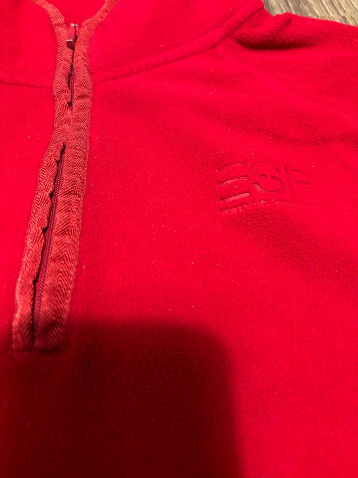 Verkaufe Esprit Fleece Pullover Sport in Berlin