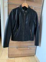 Kunstlederjacke Only Melissa schwarz Gr. S Jacke Kunstleder Brandenburg - Hennigsdorf Vorschau