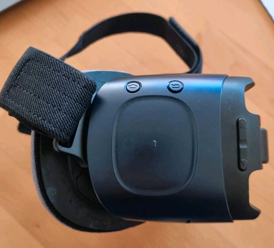 Samsung Gear VR Virtual-Reality-Brillen für Galaxy S7/S7 Edge, S6 in Prümzurlay