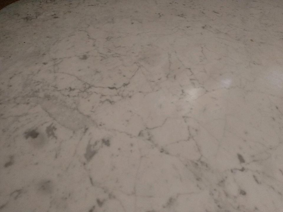 Gartentisch Natursteinplatte Marmor 69,5 x 69,5 Weiß in Amberg