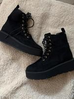 Winterschuhe Schwarz 41 NEU Niedersachsen - Osnabrück Vorschau
