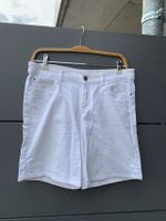 Yessica C&A Shorts kurze Hose weiß Gr. 38 Stuttgart - Stuttgart-Nord Vorschau