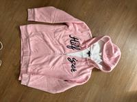 Tommy Hilfiger Kuscheljacke Gr. S rosa Hoodie Sweatjacke Hessen - Groß-Gerau Vorschau