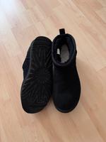 UGG Ultra Mini Plateau Neuhausen-Nymphenburg - Neuhausen Vorschau