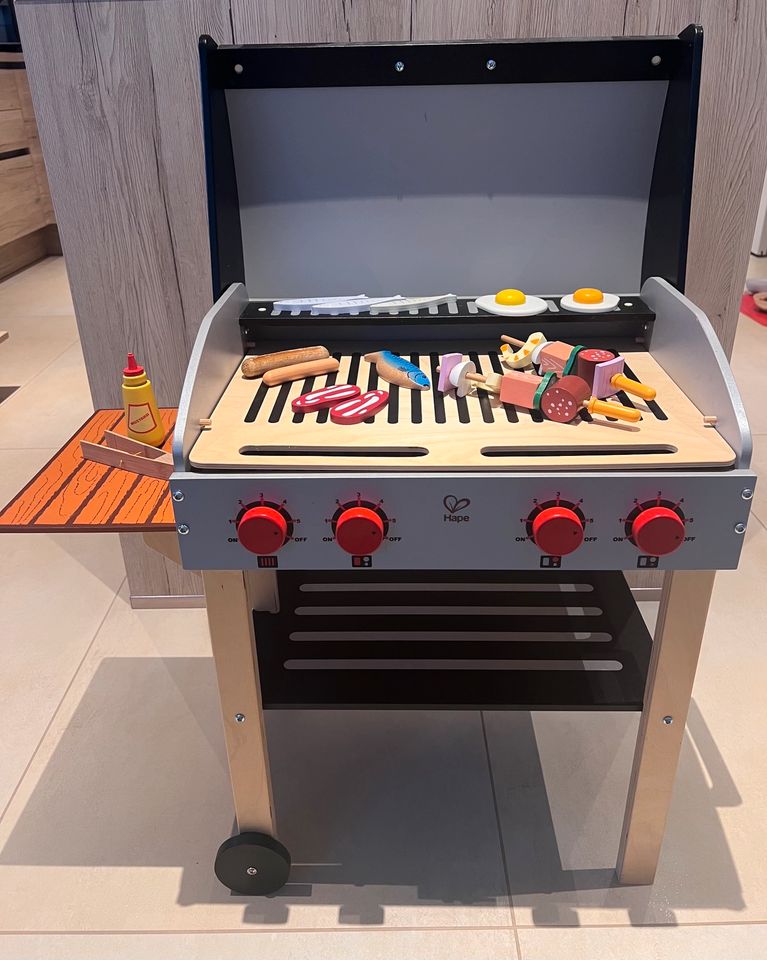 ⭐️ Hape Kindergrill vollholz ⭐️ in Essing