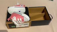 Original Baby Converse Chucks 17 rosa / ungetragen OVP Hessen - Oberursel (Taunus) Vorschau