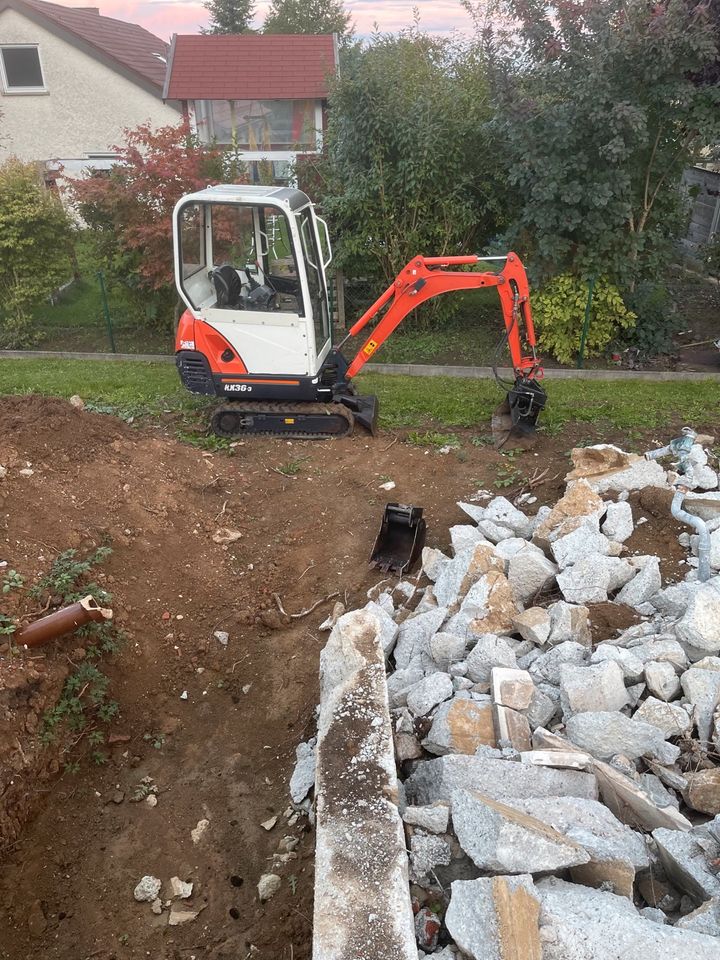 Vermietung Baumaschinen Bagger Rüttelplatte Dumper Anhänger in Sontheim