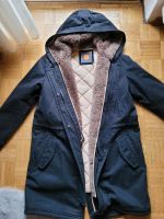 Hugo Boss Winterparka Winterjacke Gr. 40 wie Neu Bayern - Pullach Vorschau