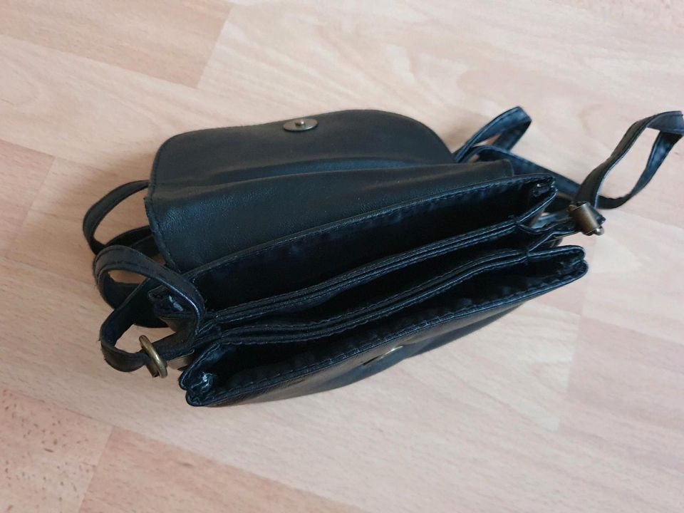 Handtasche, Damen, Schwarz in Leipzig