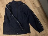 Vintage Nike Jacke Größe M Sachsen - Limbach-Oberfrohna Vorschau