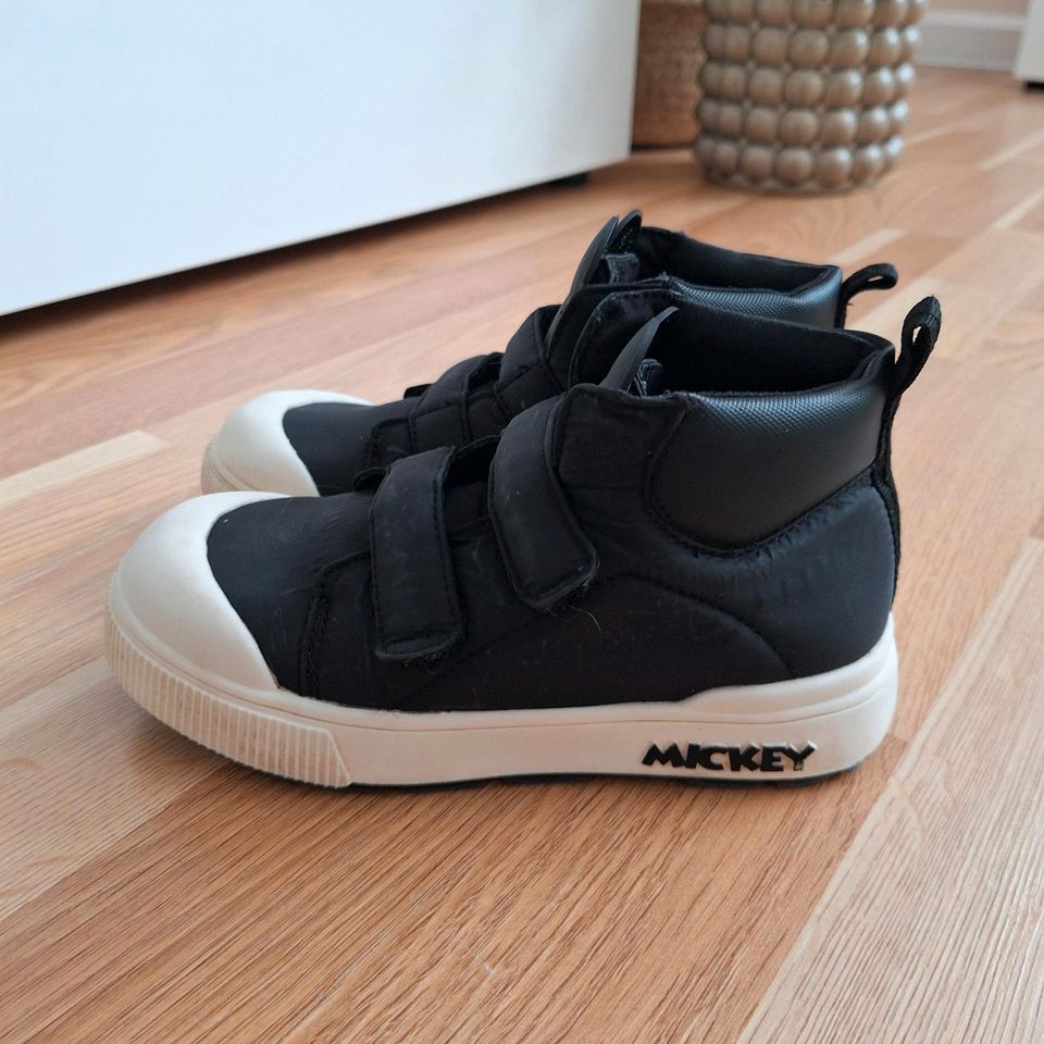 Sneaker Zara Kids Mickey Mouse gr. 29 in Hamburg