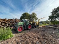 Holz häckseln / Hacken / Hackschnitzel / Hackgut Bayern - Höchstadt Vorschau