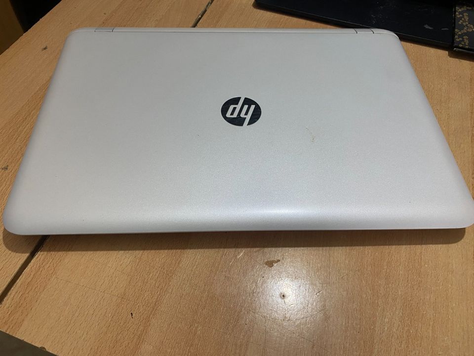 HP Pavilion 17,3",Intel i5 6 Gen-2,8Ghz 16 GB Ram,500GB SSD,Win11 in Wuppertal