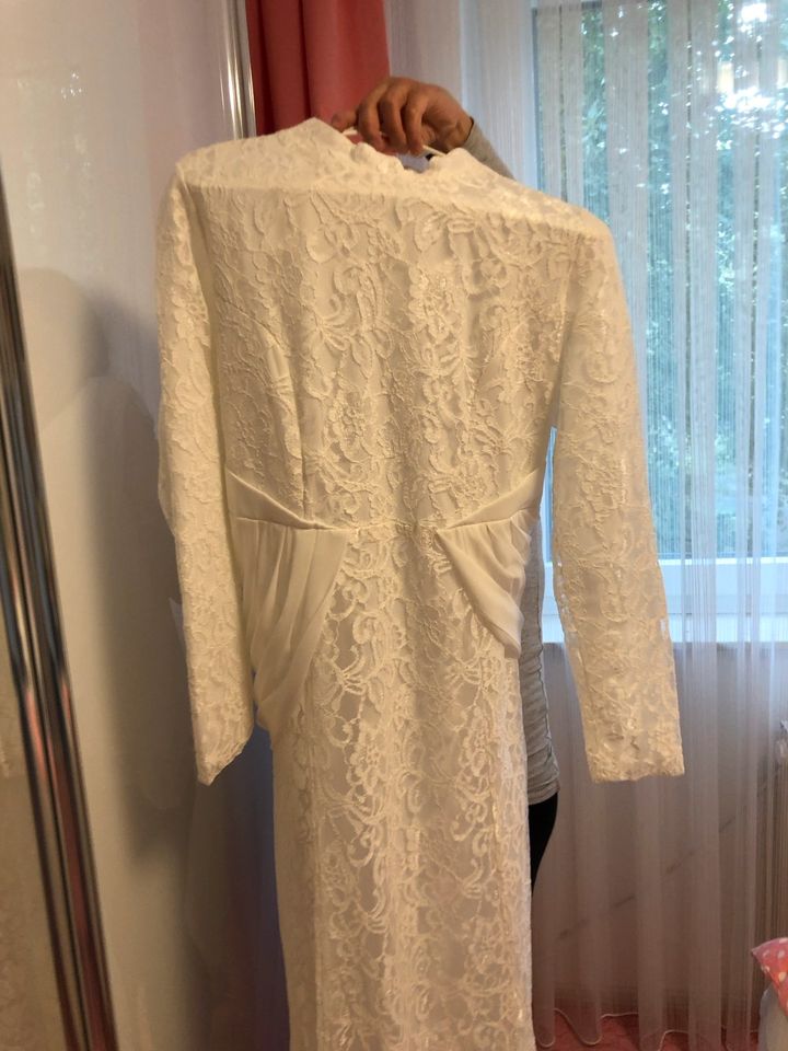 Kleid Weiss Standesamt kleid in Solingen