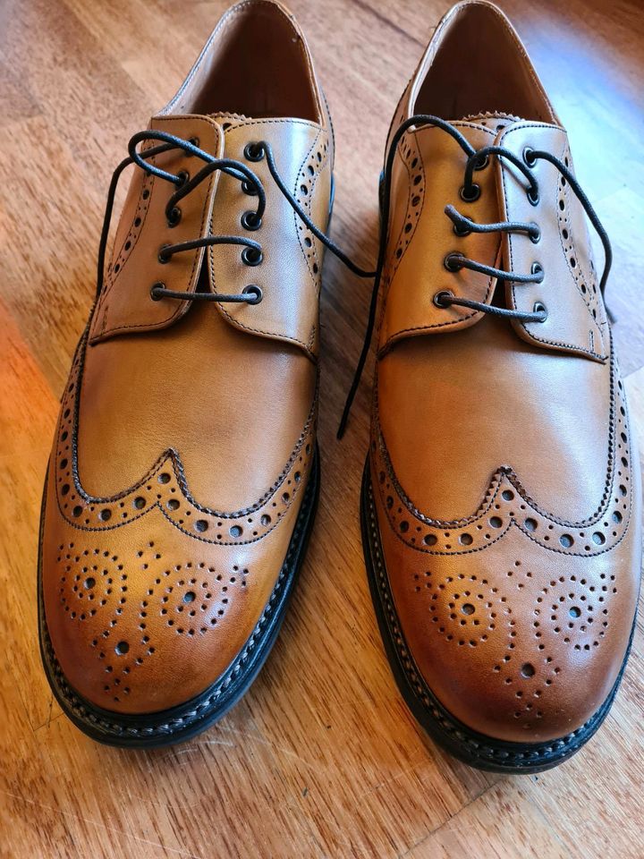 Budapester Brogue Neu OVP Gr. 47,5 UK 12 Goodyear in Königstein im Taunus