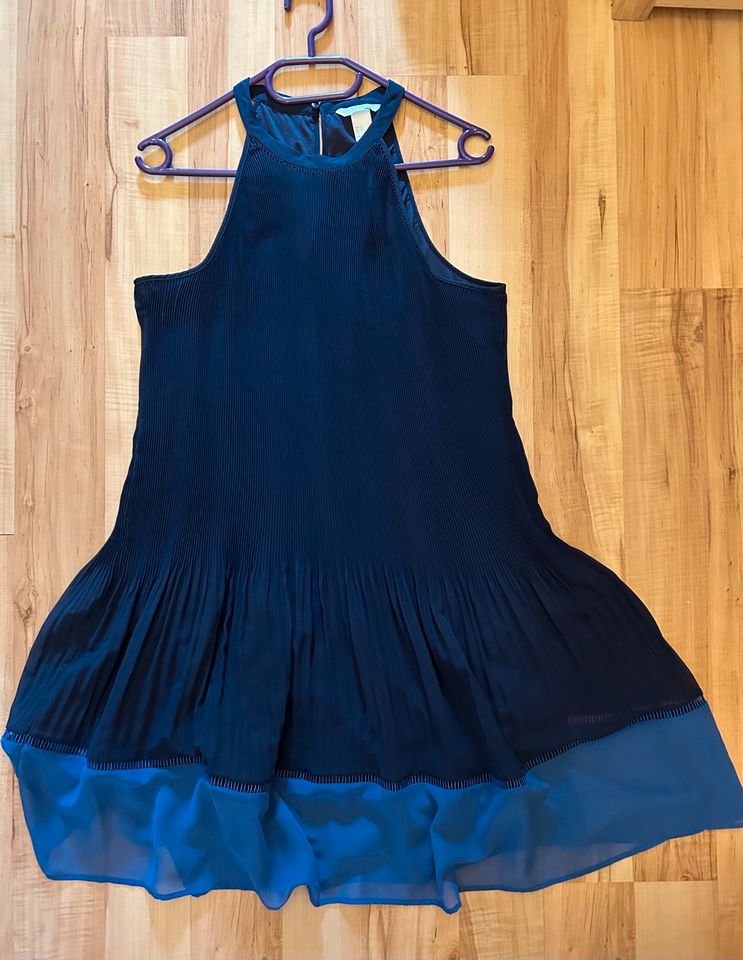 Blaues festliches Kleid von H&M Größe 44 in Bünde