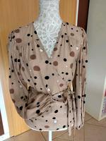 Wickelbluse, beige mit Punkten, Gr. 40/42 - NEU Niedersachsen - Wedemark Vorschau
