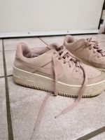 Nike Air Force One hell Rosa 40 neuwertig Schuhe Sneaker Damen Niedersachsen - Filsum Vorschau