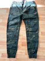 Jack &Jones Camouflage Hose mit zulaufenden Bund Düsseldorf - Garath Vorschau