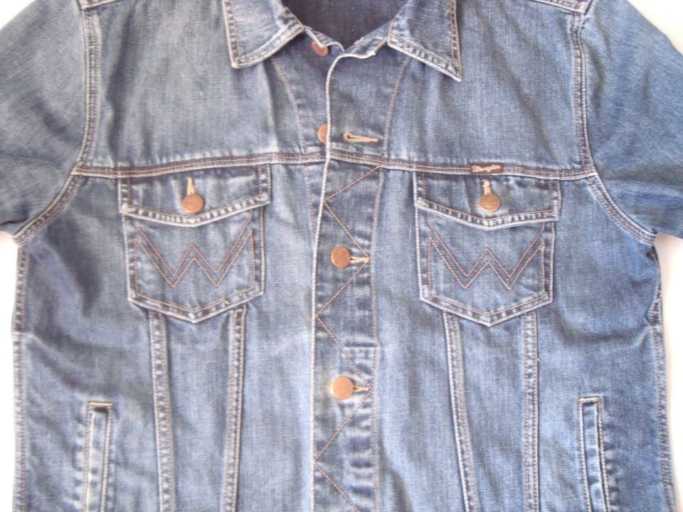 Jeans Jacke Wrangler Gr 48 . in Aachen