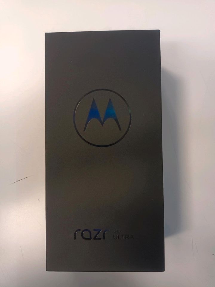 Motorola razr 40 Ultra, NEU&OVP in Hamburg