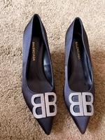 Balenciaga Pumps in sehr gutem Zustand - Größe 40 Essen - Essen-Stadtmitte Vorschau