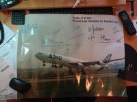 herpa-Modell & Poster vom Airbus A 340 **ganz schön abgehoben** Niedersachsen - Fredenbeck Vorschau