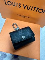 Louis Vuitton Earphones Pouch Halter, Airpods Case, Ohrhörer Etui Baden-Württemberg - Singen Vorschau