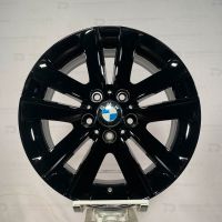 Original 17 Zoll BMW 1er E87 E88 Styling 141 V-Speiche Alufelgen Nordrhein-Westfalen - Holzwickede Vorschau