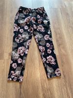 Rich Royal Jogpants Hose Stoffhose 36 Blumen wie neu Bayern - Simmelsdorf Vorschau