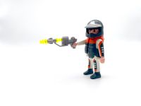 Playmobil® SPEZIAL - AGENT mit Helm und Laserkanone - Figur Nordrhein-Westfalen - Wülfrath Vorschau