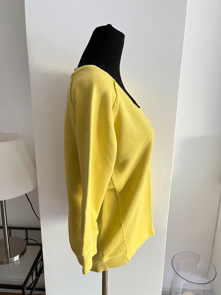 Diesel Damen Sweatshirt Pulli Größe S neuwertig in Freiburg im Breisgau