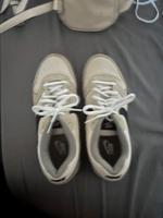 Nike Damen Sneaker MD Runner 2 Beige Nordrhein-Westfalen - Hagen Vorschau