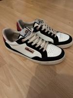 Verkaufe Ellesse Herren Sneaker Thüringen - Erfurt Vorschau