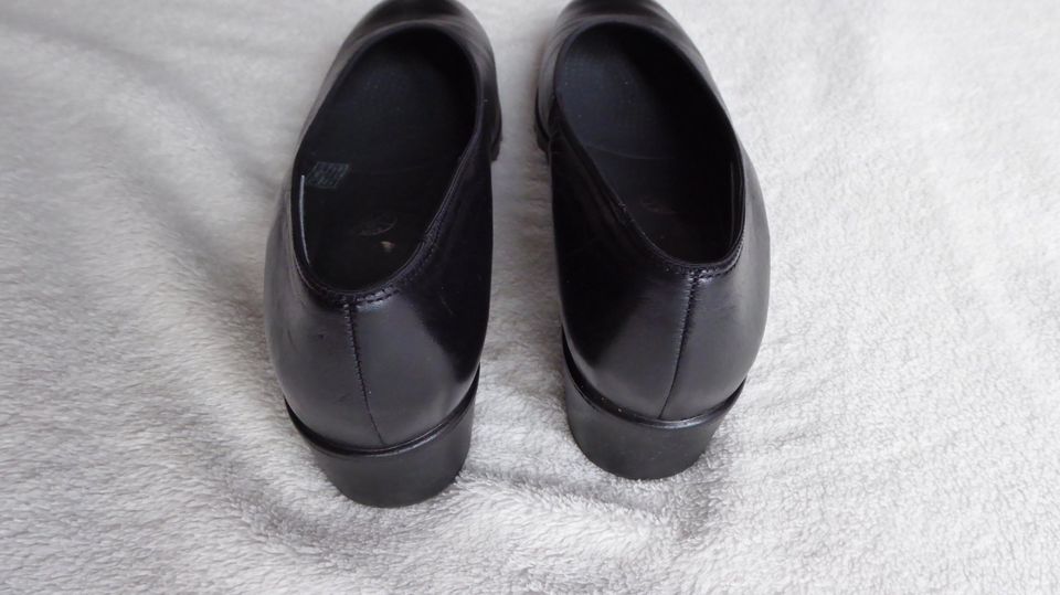 ara Schuhe Pumps in Größe 6 / 39 (wenig getragen) in Kriftel