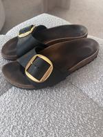 Birkenstock Big Buckle schwarz/gold Niedersachsen - Oldenburg Vorschau