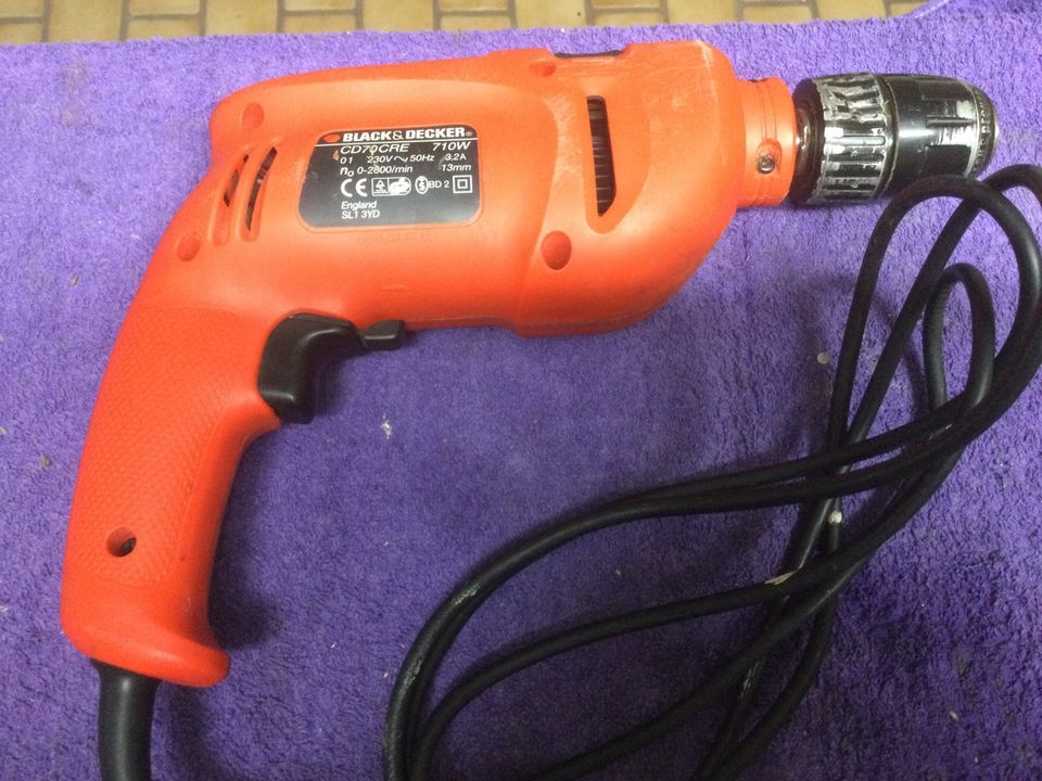 Schlagbohrmaschine black & decker, CD70CRE in Garbsen