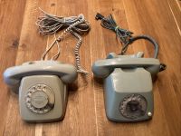 Telefon Zwei Posttelefone alt grau mit Kabel und Wählscheiben Bayern - Schwarzhofen Vorschau