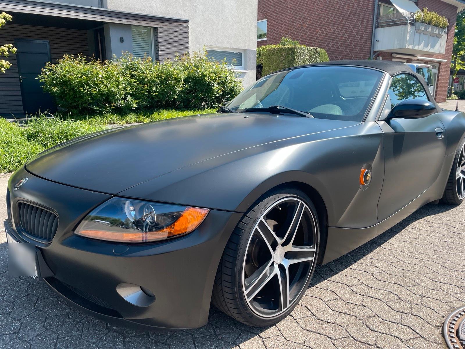 Abbildung des Autos BMW Z4 Roadster 2.2 Scha…