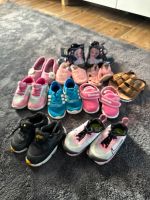 Schuhe und Hausschuhe für Kind gr.20-22 Wandsbek - Gartenstadt Vorschau