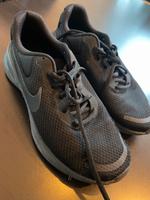 Turnschuhe/ Sneaker von Nike Hessen - Langgöns Vorschau