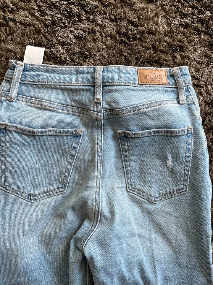 HollisterJeans Ultra High Rise Dad Jean Gr. 24/31 in Wachtberg