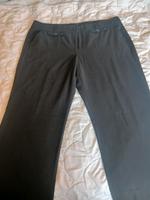 Businesshose Damenhose Stoffhose Hose Sommerhose Damen Größe. 46 Rheinland-Pfalz - Mendig Vorschau