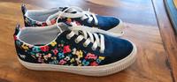 MUSTANG Schuhe, "Blumen", Größe 39, Neu(wertig), NP: 59,99€ Brandenburg - Peitz Vorschau