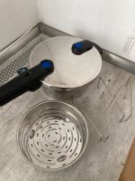 Fissler Vitaquick Schnellkochtopf mit Dünsteinsatz Bremen-Mitte - Ostertor Vorschau