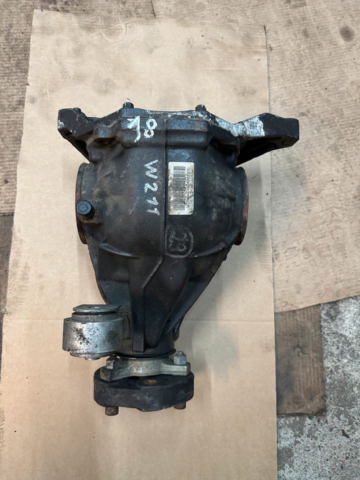 Mercedes W212 Hinterachsmittelstück Differential A2123509003 2,65 in Alsdorf