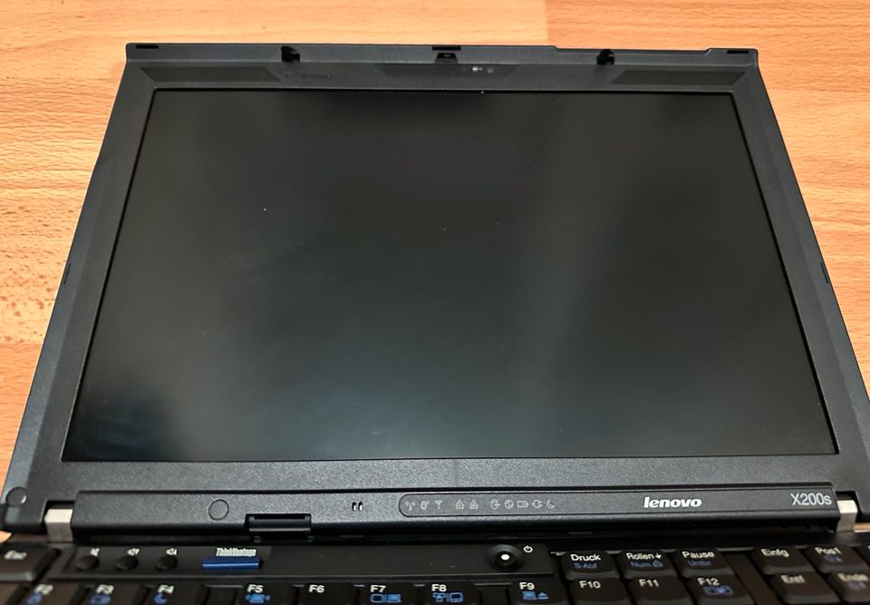 Lenovo ThinkPad X200S | Dockingstation | Intel L9400, 4GB, Win10 in Hamburg