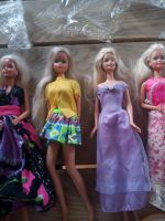 Barbie Puppen mit Zubehör Bayern - Mainburg Vorschau