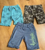 Kinder Kurze Hosen Shorts Set 3 St Größe 128 Nordrhein-Westfalen - Korschenbroich Vorschau