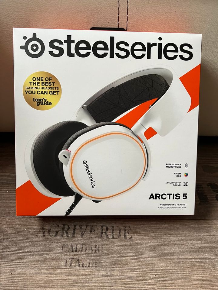 Steelseries Arctis 5 Gaming Headset Weiß in Bayreuth